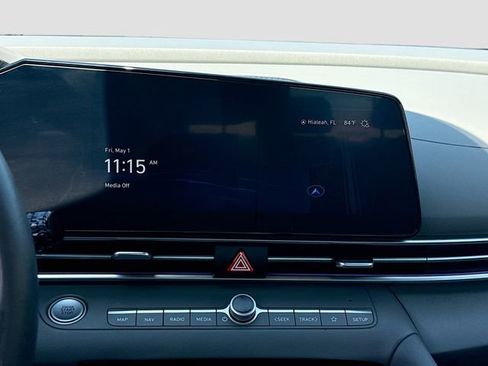 Certified 2024 Hyundai Elantra SEL w/ Convenience Package FWD image 14