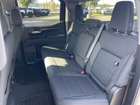 New 2026 GMC Sierra 1500 Elevation image 24