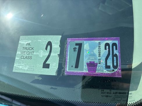 Used 2010 Toyota Tundra 4x4 Double Cab image 42