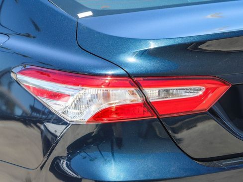 Certified 2020 Toyota Camry LE FWD image 9