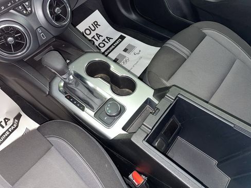 Used 2024 Chevrolet Blazer LT w/ Convenience Package image 9