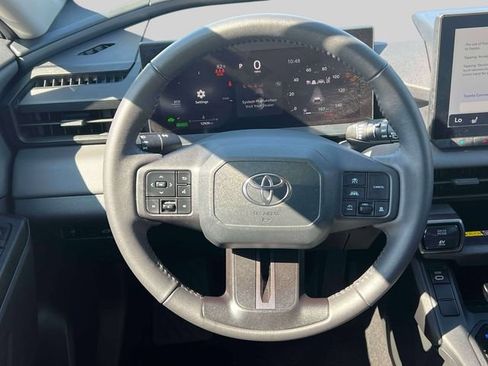 Used 2026 Toyota RAV4 XLE Premium AWD/4WD image 15