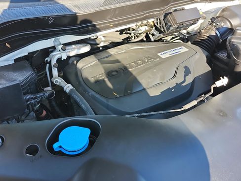 Used 2019 Honda Pilot Touring image 26