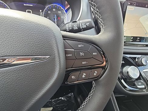 New 2026 Chrysler Pacifica Limited w/ S Appearance Package image 22