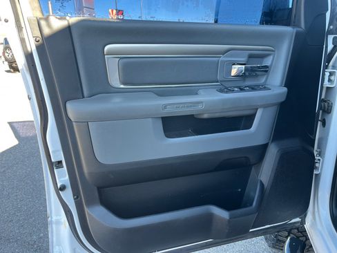 Used 2017 RAM 2500 Big Horn w/ Sport Appearance Group image 13