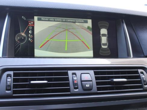 Used 2016 BMW 528i Sedan RWD image 32