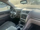 Used 2014 GMC Acadia SLE image 5