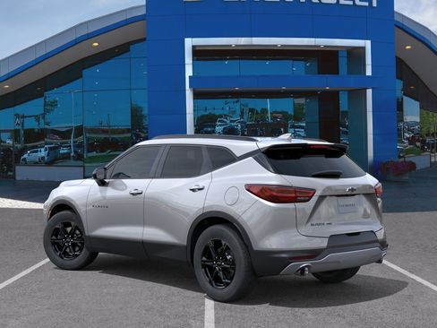 New 2026 Chevrolet Blazer LT w/ Convenience Package AWD/4WD image 30