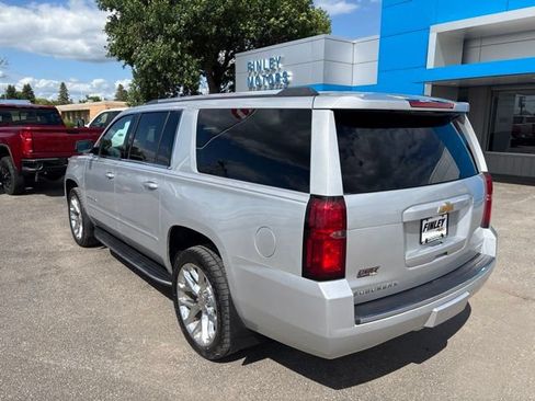Used 2020 Chevrolet Suburban Premier AWD/4WD image 8