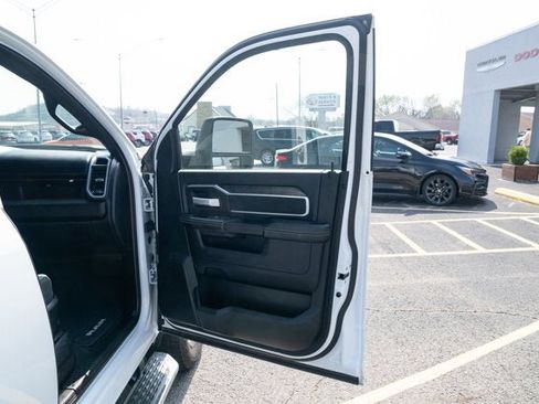 Certified 2024 RAM 2500 Big Horn w/ Off Road Package image 14
