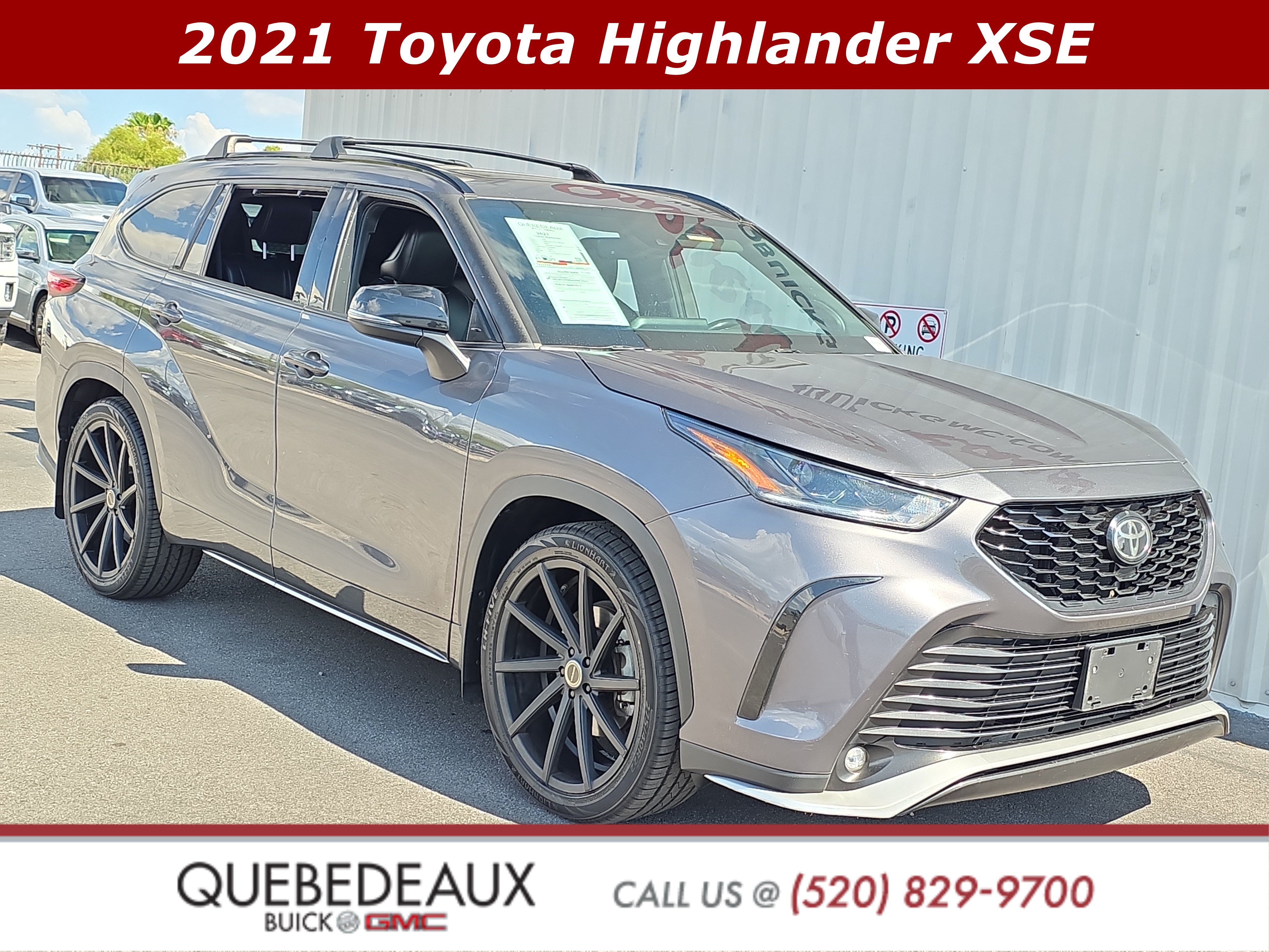 Used 2021 Toyota Highlander XSE FWD image 1