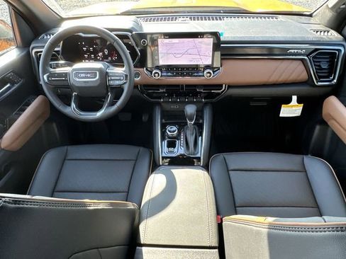 New 2026 GMC Canyon AT4 w/ AT4 Premium Package image 20