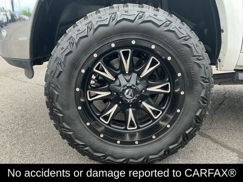 Used 2017 RAM 2500 Laramie AWD/4WD image 2