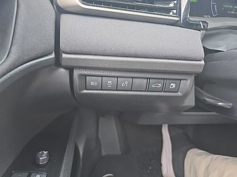 Used 2026 Toyota Camry LE FWD image 18