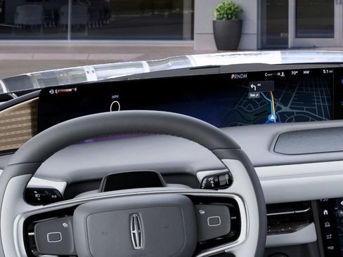 New 2027 Lincoln Navigator L Black Label AWD/4WD image 13