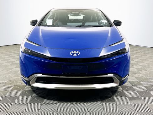 New 2026 Toyota Prius Plug-In Hybrid FWD image 3