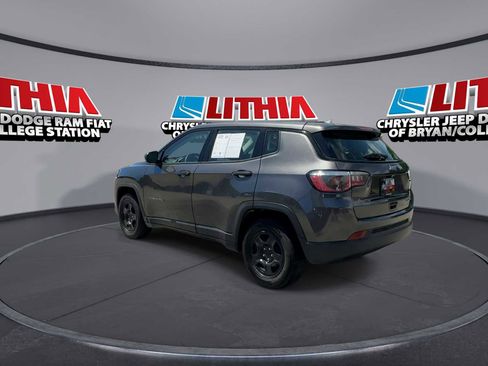 Used 2019 Jeep Compass Sport FWD image 6