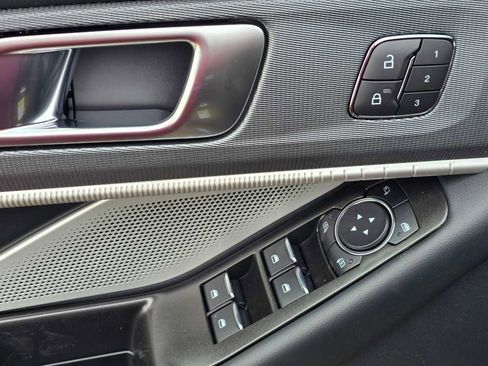 New 2026 Ford Explorer ST image 18