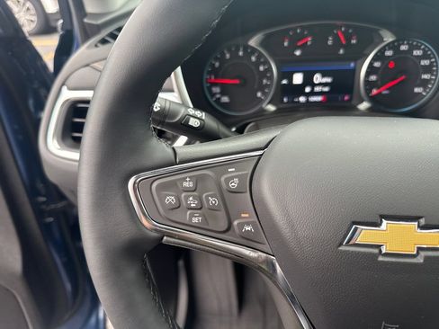 Certified 2024 Chevrolet Equinox Premier FWD image 19