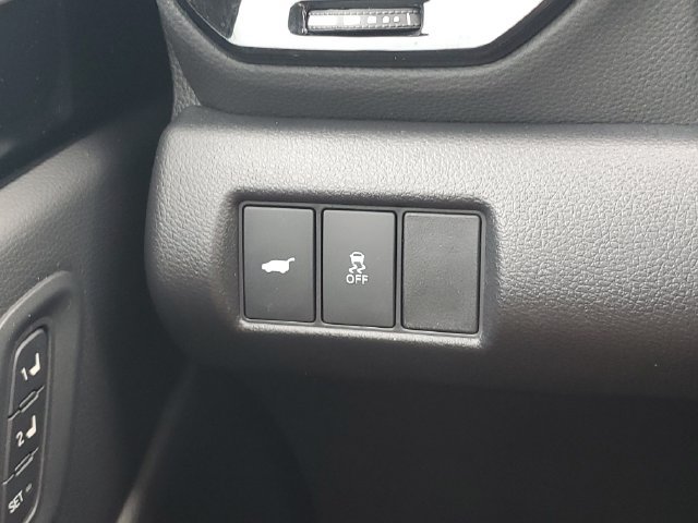 Used 2025 Honda Pilot Touring image 19