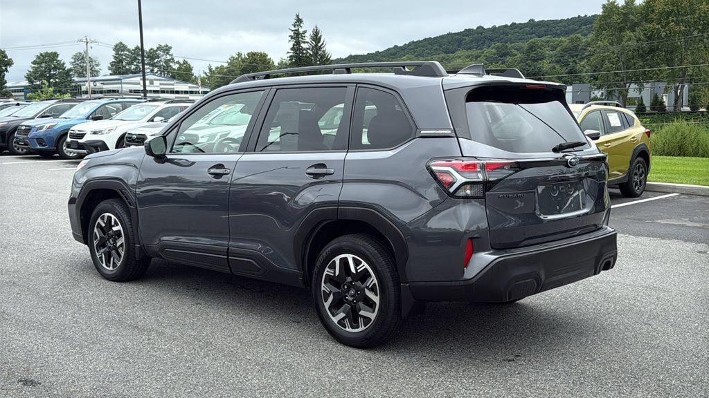 Certified 2025 Subaru Forester Premium AWD/4WD image 6
