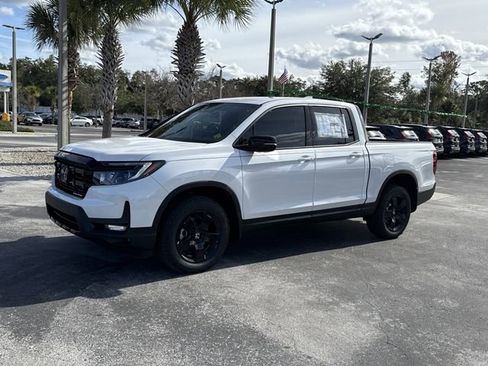 New 2026 Honda Ridgeline Black Edition image 12