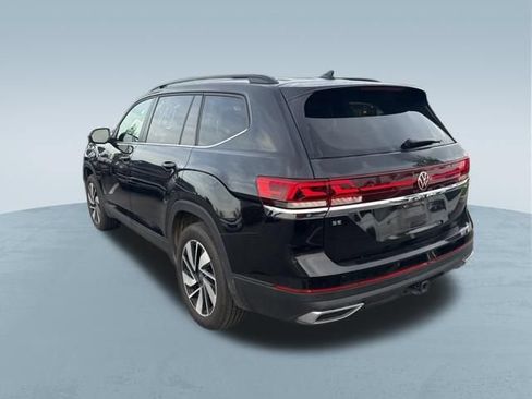 Used 2025 Volkswagen Atlas SE FWD image 5