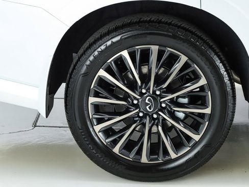 New 2026 INFINITI QX80 Autograph w/ Premium Cargo Package AWD/4WD image 13