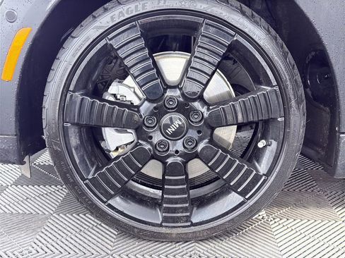 Certified 2024 MINI Cooper S w/ MINI Resolute Edition FWD image 26
