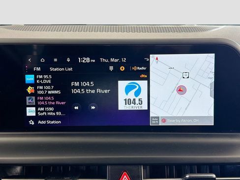 Used 2024 Kia Seltos S AWD/4WD image 16