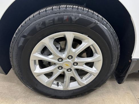 Used 2019 Chevrolet Equinox LT image 35