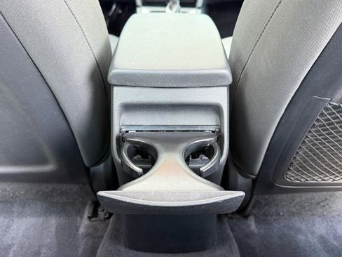 Used 2018 Hyundai Elantra Value Edition w/ Cargo Package FWD image 27