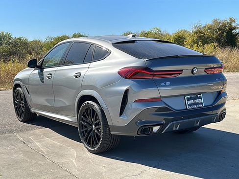 New 2026 BMW X6 xDrive40i image 6