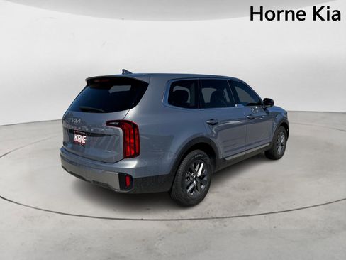 New 2025 Kia Telluride LX image 4