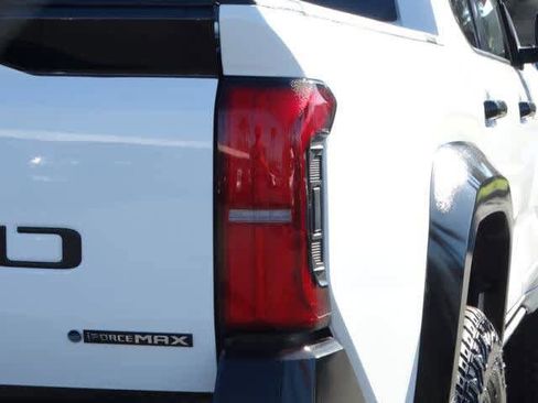 Used 2024 Toyota Tacoma TRD Pro image 11