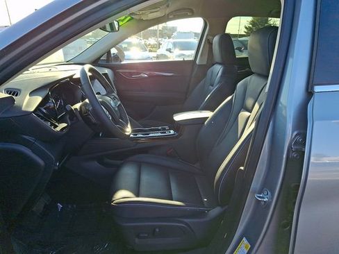 Certified 2023 Buick Envision Essence AWD/4WD image 13