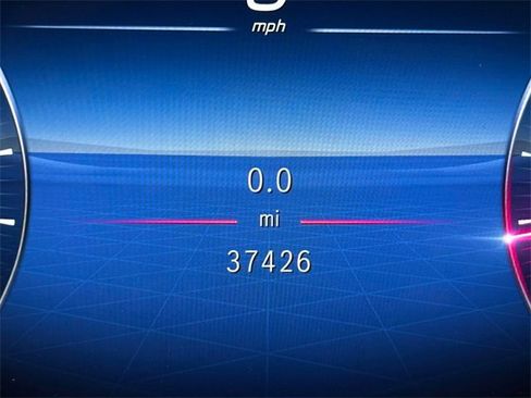 Certified 2022 Mercedes-Benz C 300 4MATIC Sedan image 32