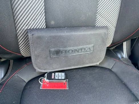 Used 2018 Honda Civic Si image 22