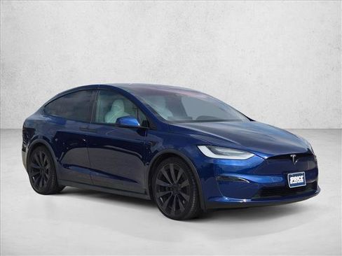 Used 2023 Tesla Model X AWD/4WD image 3