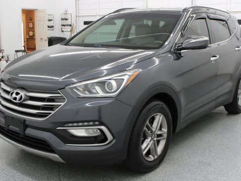 Used 2018 Hyundai Santa Fe Sport w/ 2.4L Value Package 02 FWD image 3