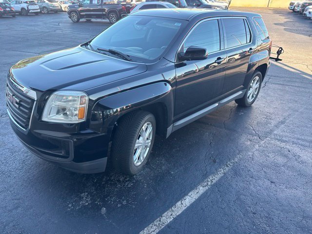 Used 2017 GMC Terrain SLE FWD image 1
