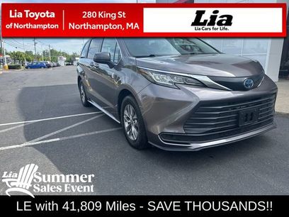 Used 2023 Toyota Sienna LE