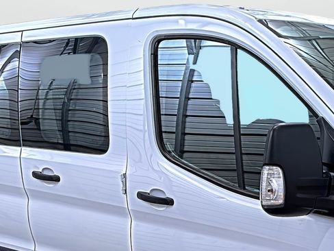 Used 2020 Ford Transit 350 XLT image 15