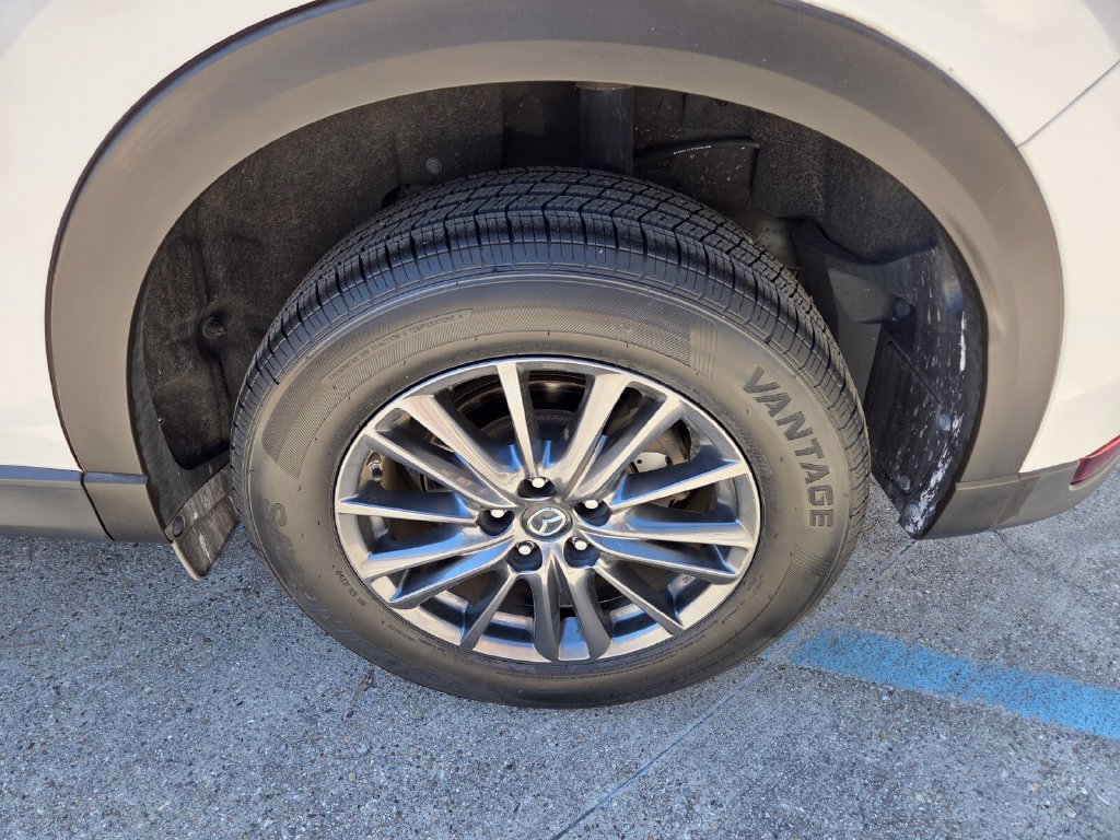 Used 2019 MAZDA CX-5 Sport FWD image 24