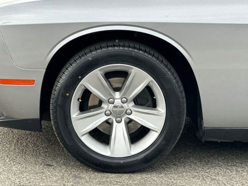 Used 2018 Dodge Challenger SXT image 25