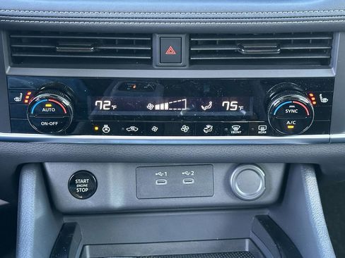 New 2026 Nissan Rogue SV w/ Cold Weather Package AWD/4WD image 19