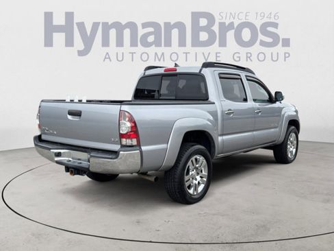 Used 2015 Toyota Tacoma 4x4 Double Cab image 3