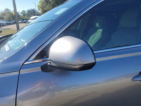 Used 2025 Genesis GV80 2.5T Select image 13