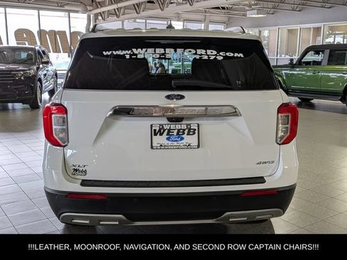 Used 2023 Ford Explorer XLT AWD/4WD image 7