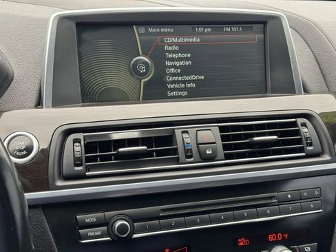 Used 2012 BMW 650i Convertible image 32